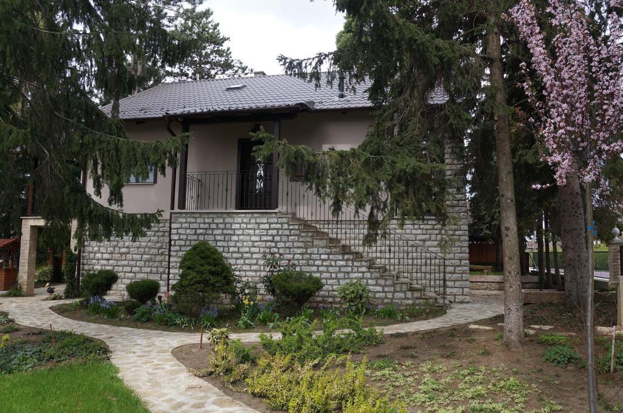 Fenyves Vendeghaz Apartment Babolna Exterior photo