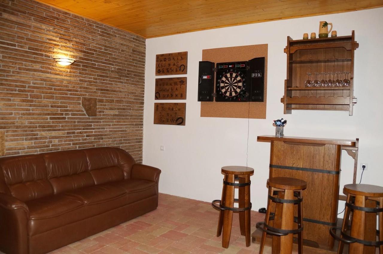 Fenyves Vendeghaz Apartment Babolna Exterior photo